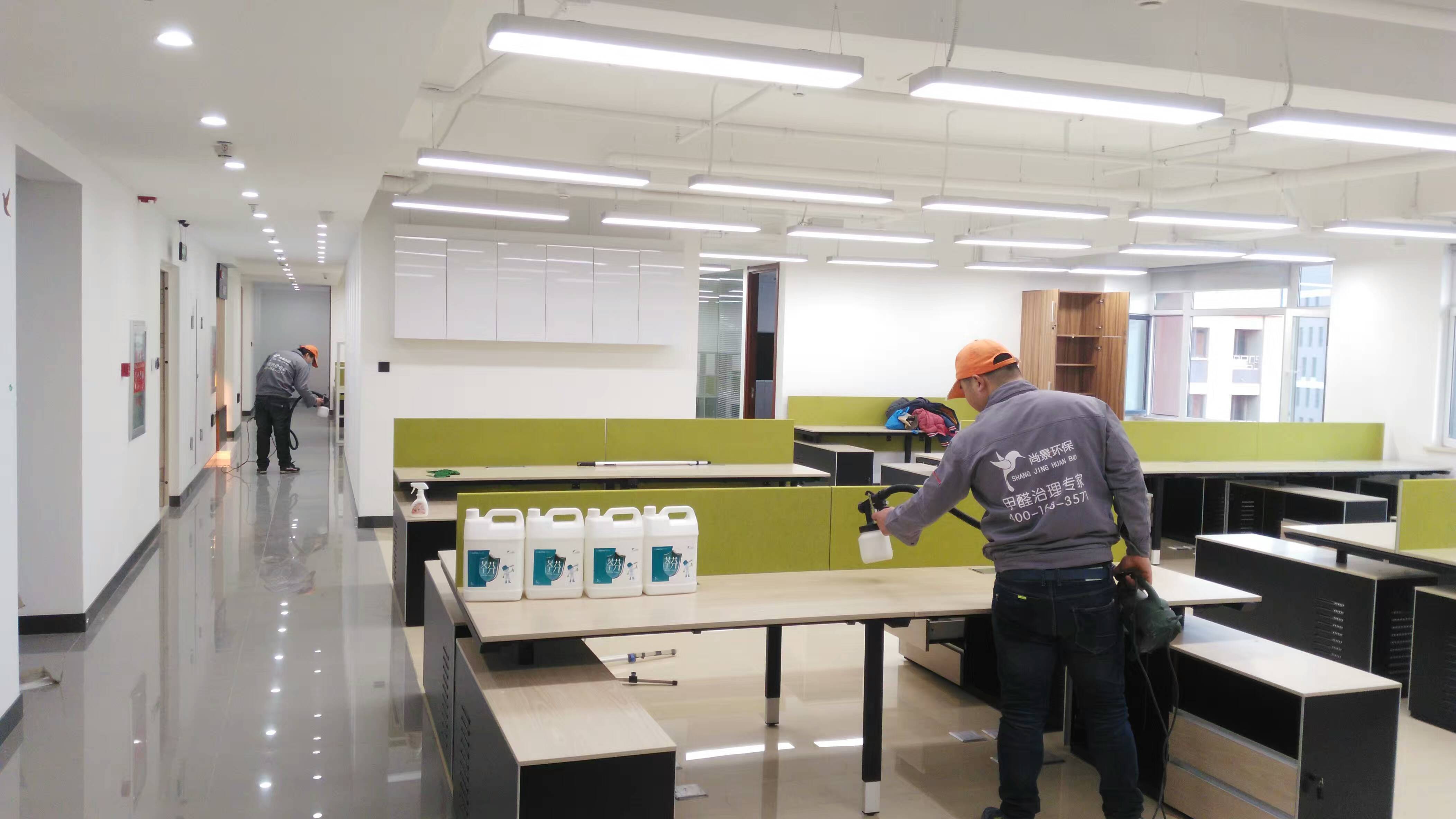 首創(chuàng)置業(yè)地產(chǎn)辦公桌施工 首創(chuàng)置業(yè)地產(chǎn)辦公桌施工