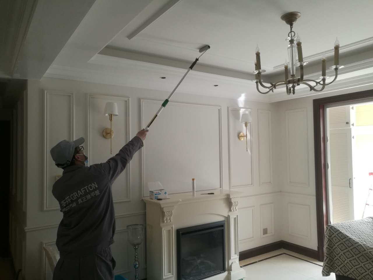 墻頂面滾筒施工 墻頂面滾筒施工