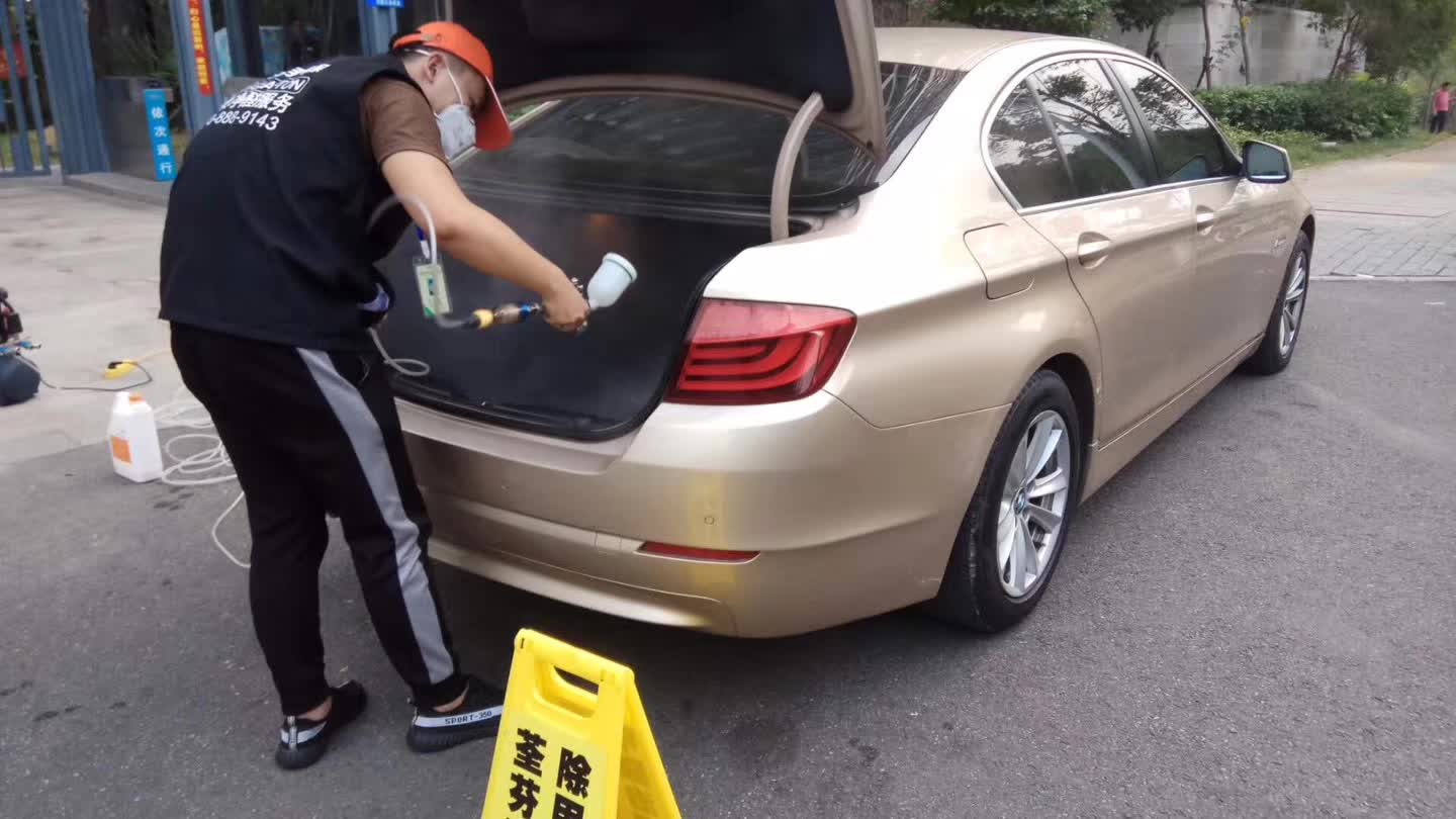 車內(nèi)后備箱墊子重點噴涂治理 車內(nèi)后備箱墊子重點噴涂治理