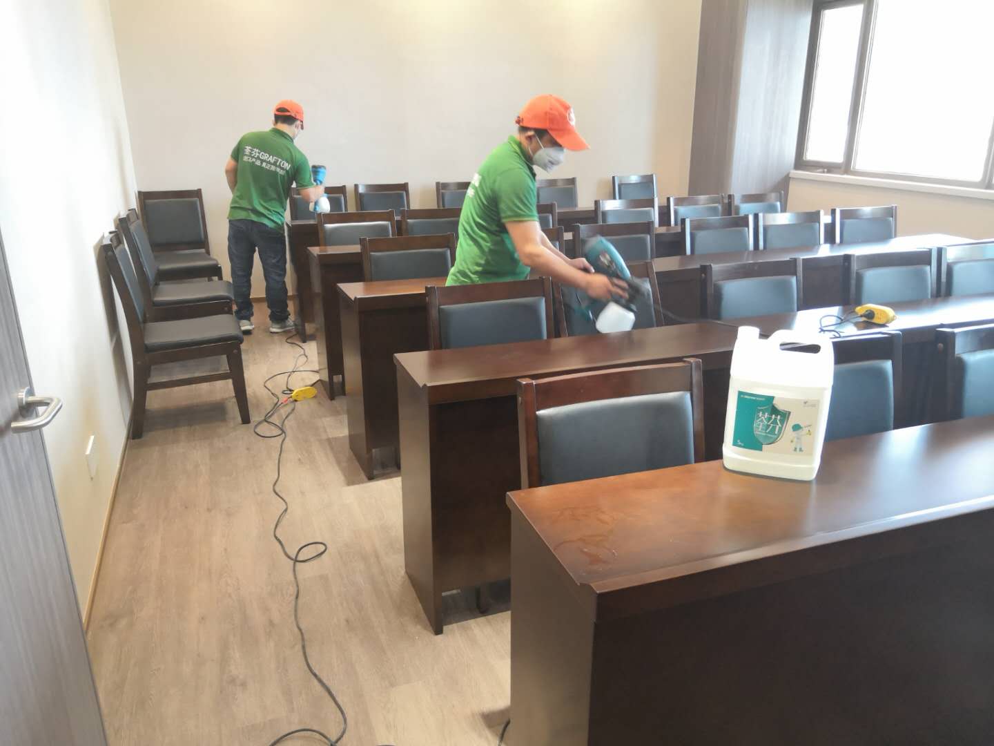醫(yī)院會議室噴涂全方位施工 醫(yī)院會議室噴涂全方位施工