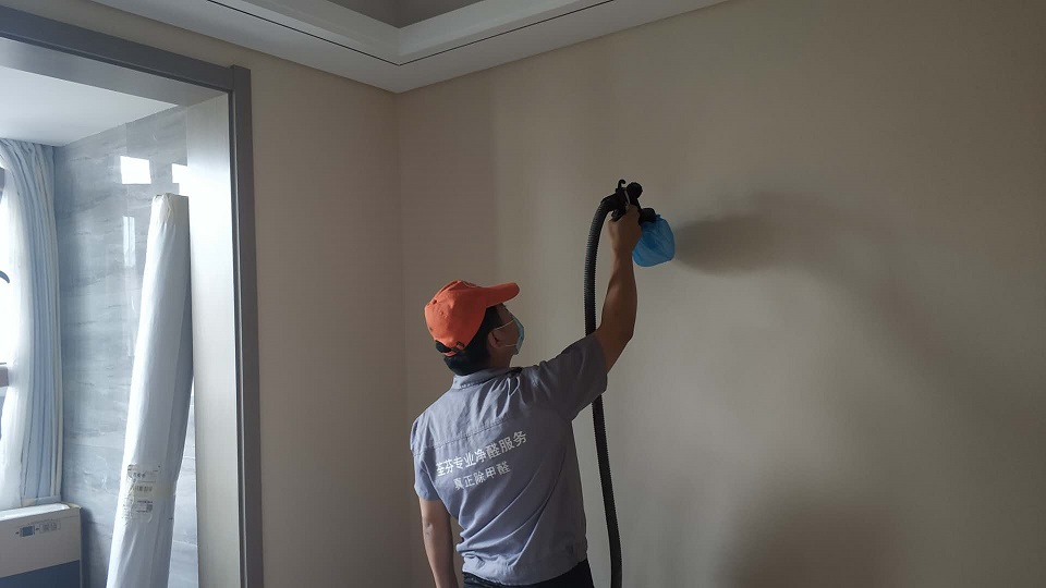臥室墻面噴涂施工治理 臥室墻面噴涂施工治理