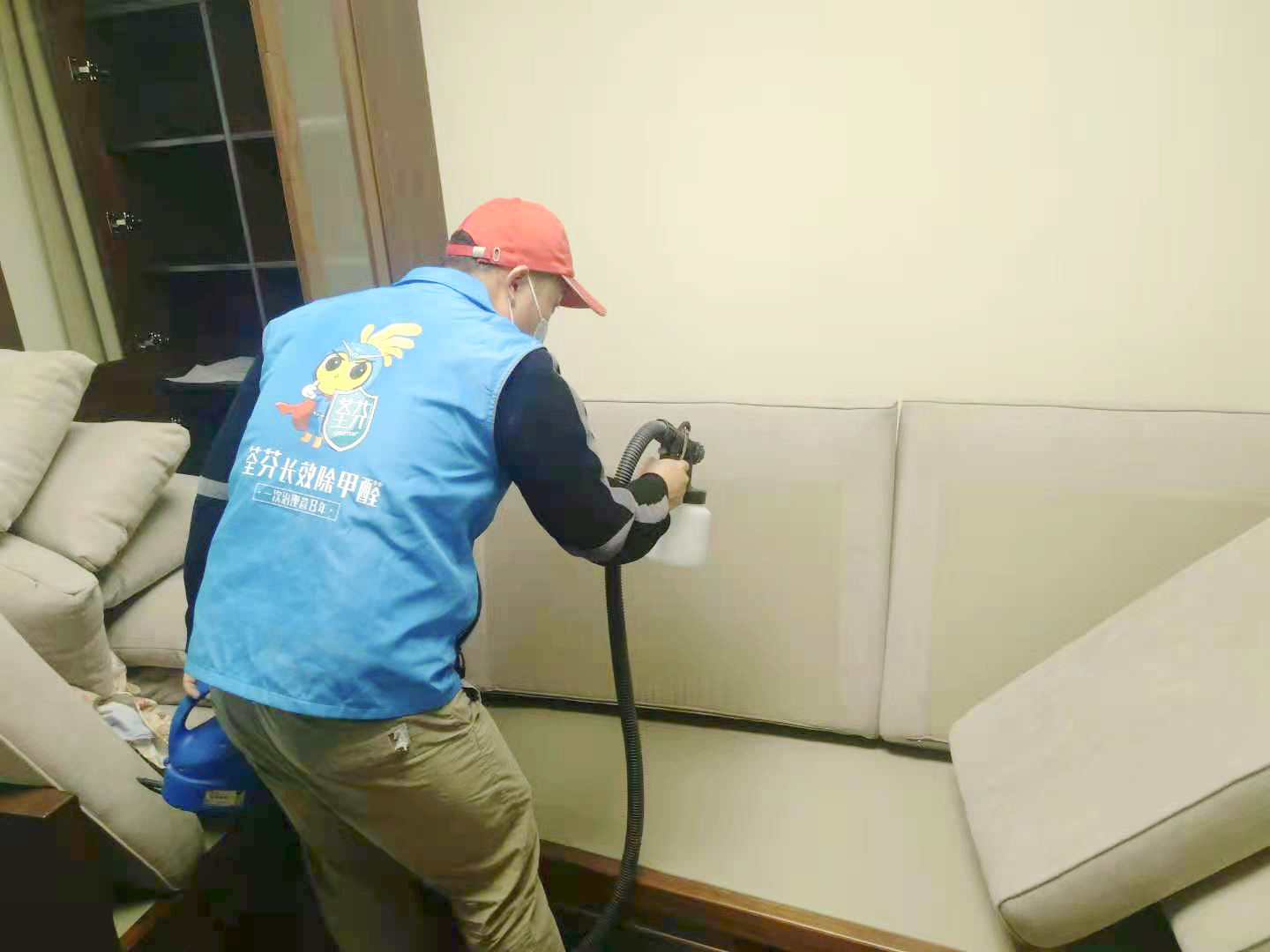 客廳沙發(fā)全方位噴涂 客廳沙發(fā)全方位噴涂