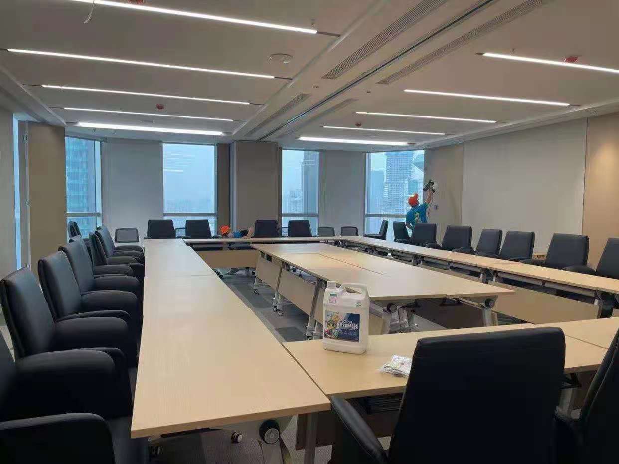 會(huì)議室墻面桌椅噴涂治理 會(huì)議室墻面桌椅噴涂治理