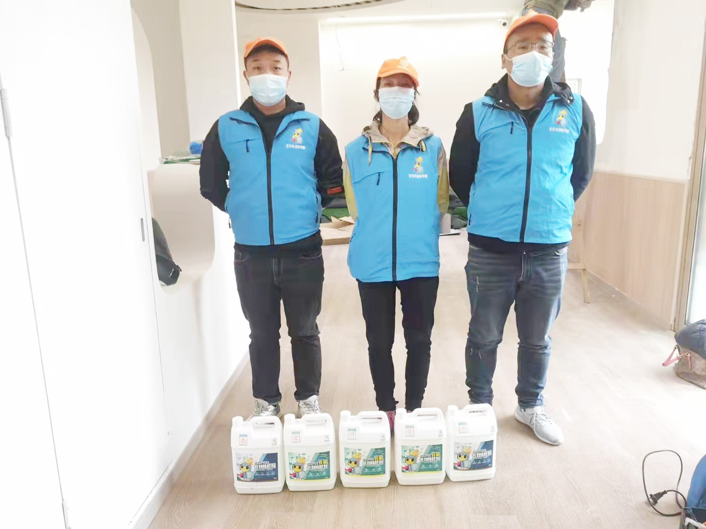 荃芬除醛師經(jīng)驗(yàn)豐富 荃芬除醛師經(jīng)驗(yàn)豐富