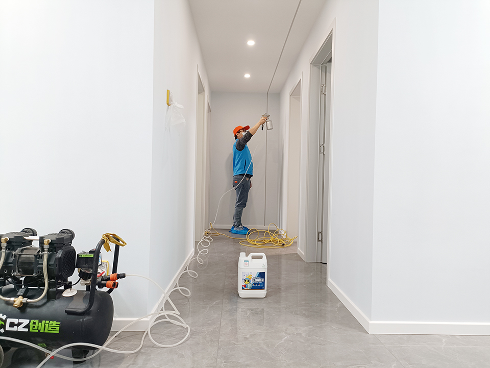 客餐廳過道墻面噴槍施工治理 客餐廳過道墻面噴槍施工治理